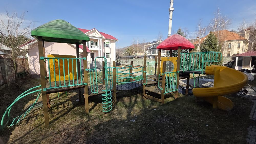 Детская горка площадка