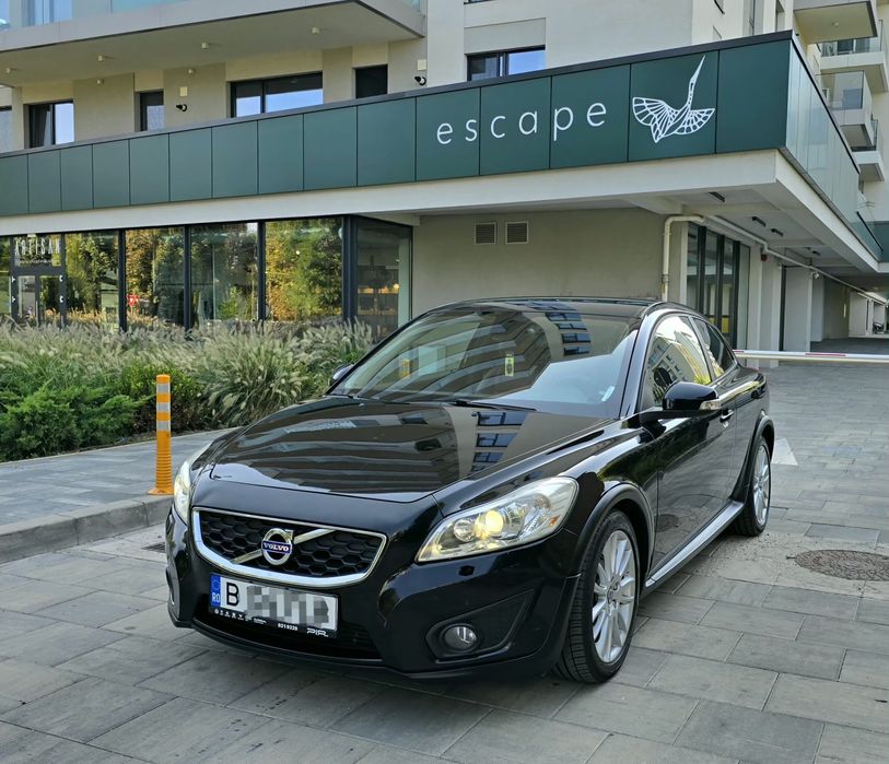 VOLVO C30