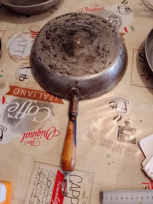 Скаваротки чугун.