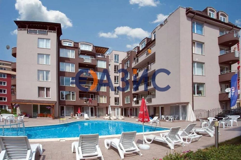 Продава се Двустаен апартамент в к.к. Слънчев бряг - 46 кв.м за 1348 €/кв.м - Снимка #1