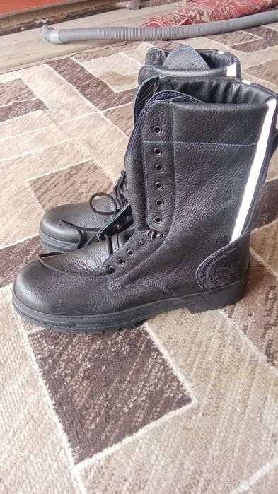 Спецобувь. Размер 47. Новые.