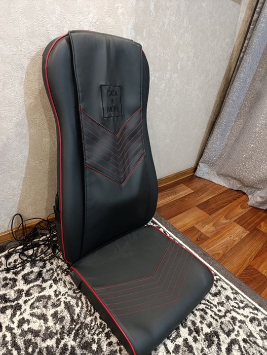 Массажер для спины Casa&More — отличное состояние