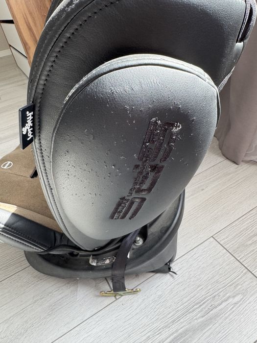 Детское автокресло в машину isofix