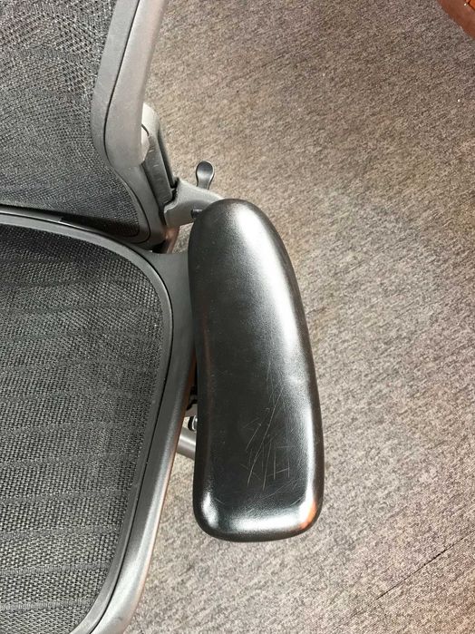 Herman Miller (Aeron)-ергономичен офис работен стол,Размер-B-2010 г.