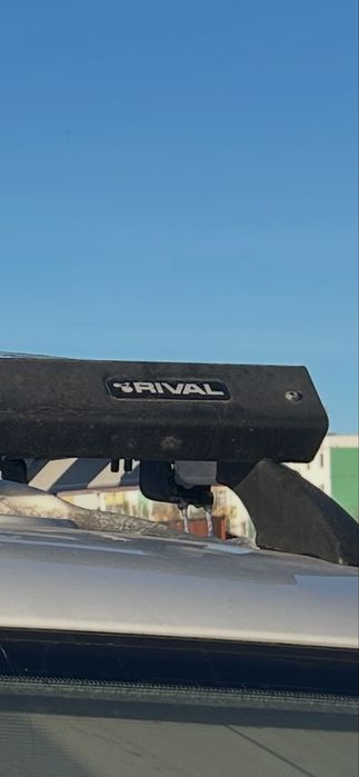 Продаю Багажник на крышу