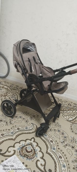 Продаю коляску отличном состание