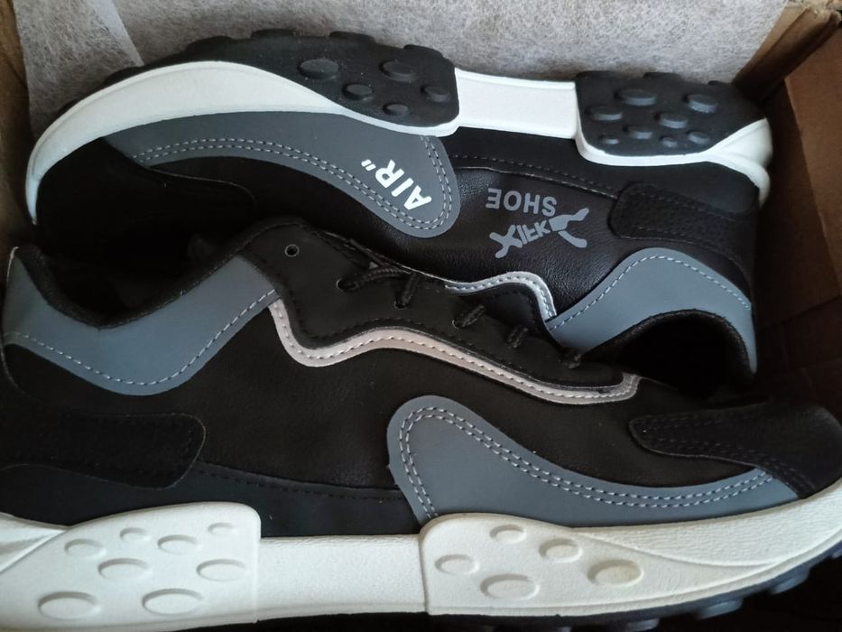 Мужские кросовки