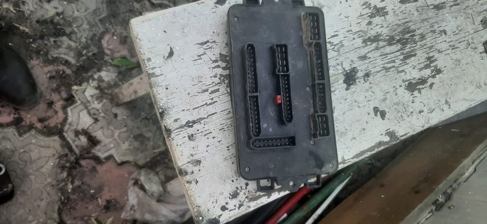 Продам запчасти на ваз 2114