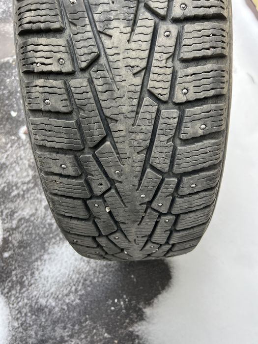 Продам зимнюю резину!