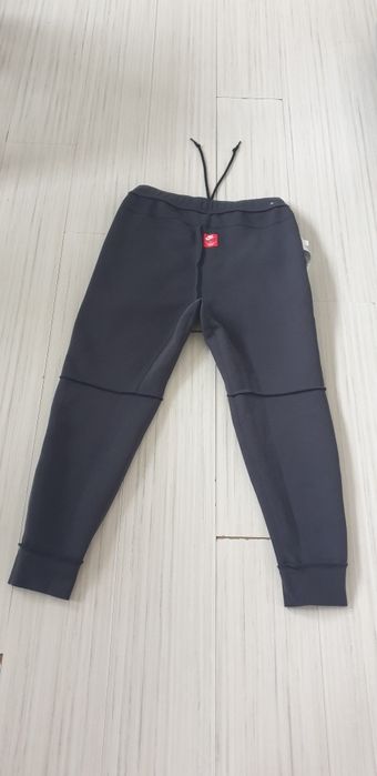 Nike Tech Pant Mens Size L НОВО! ОРИГИНАЛ! Мъжко Долнище!