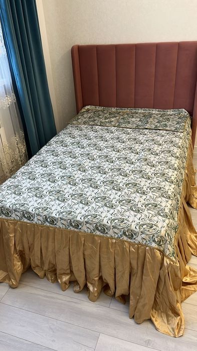 Покрывало наблочки для кровати