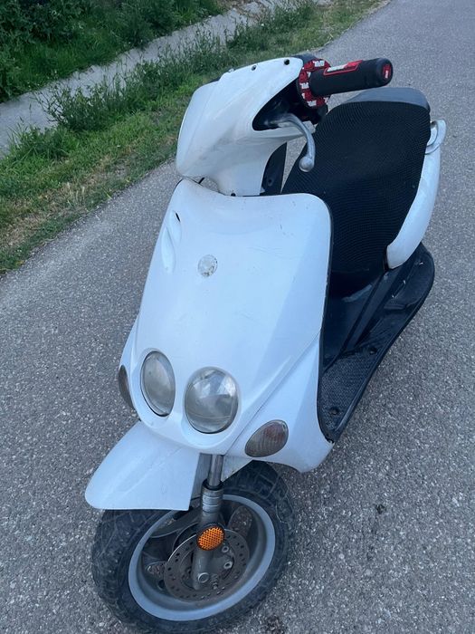 Yamaha neos 49cc