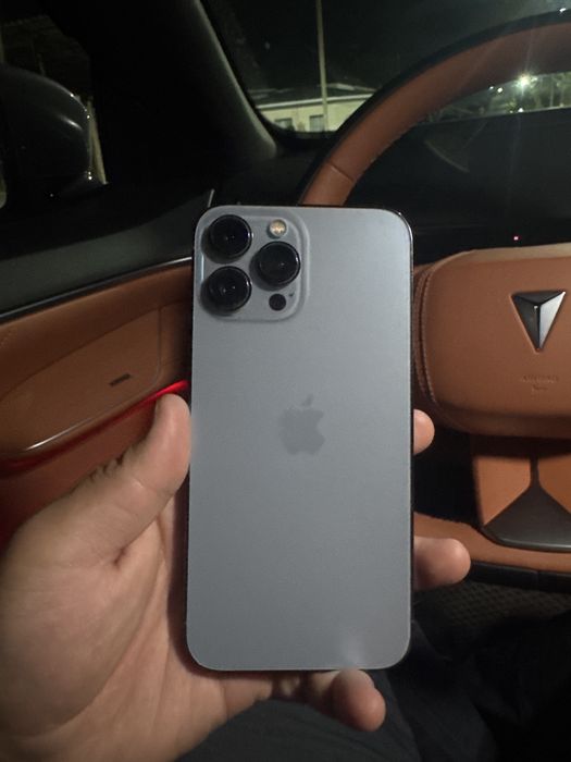 Iphone 13 pro max продам срочно