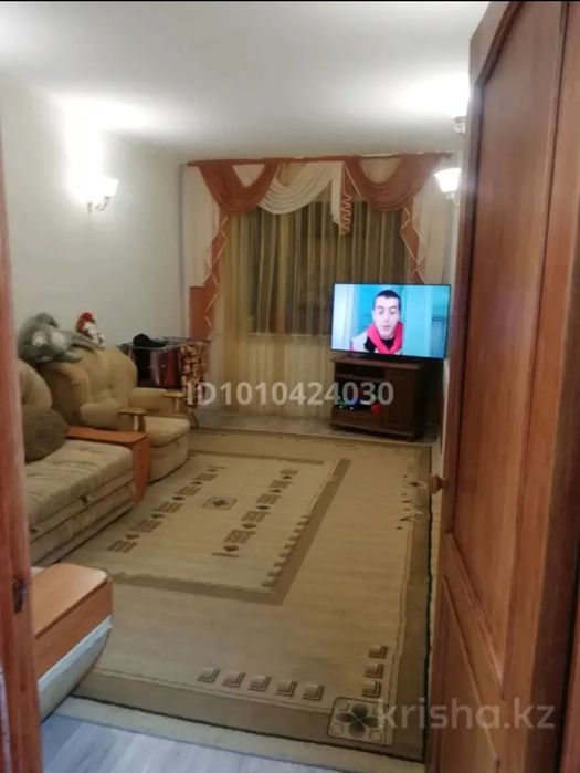 Продаётся 3-хкомнатная