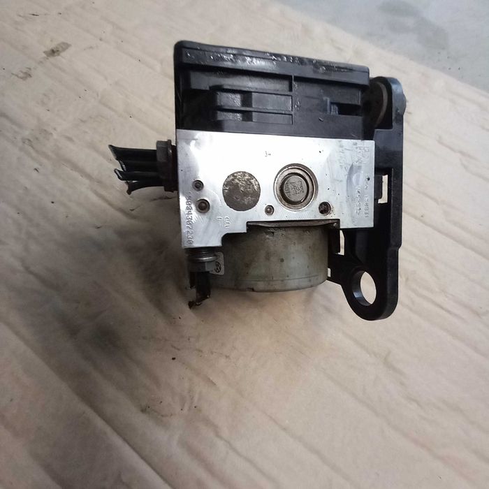 Pompa Abs VW Passat b8 cod 3Q0907379Q 3Q0614517Q