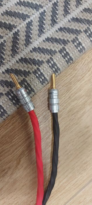 Кабели за аудио..