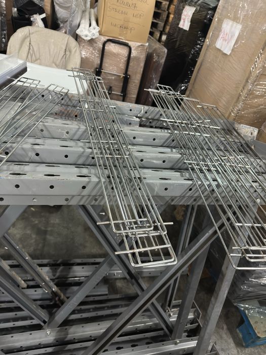 Обурудване и стока от супермаркет