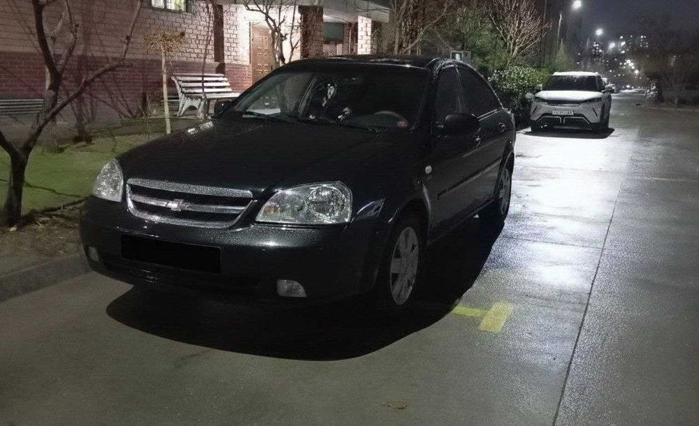 Lacetti 1.8 черный