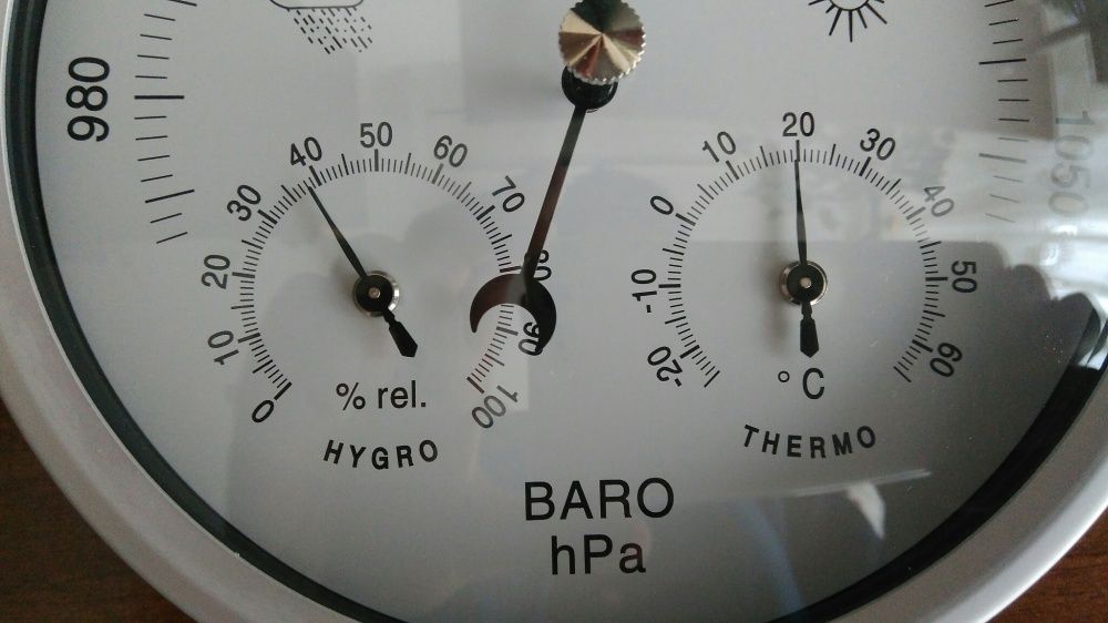 Комбинирани уреди - Барометър, термометър и хигрометър, хигрометър.