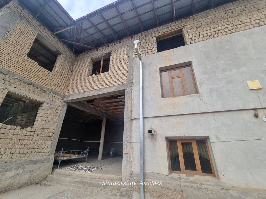 Hovli.  Samarqand viloyati Pastdarğom tumani Nayman