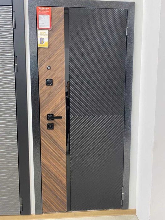 Двери входные, металлические