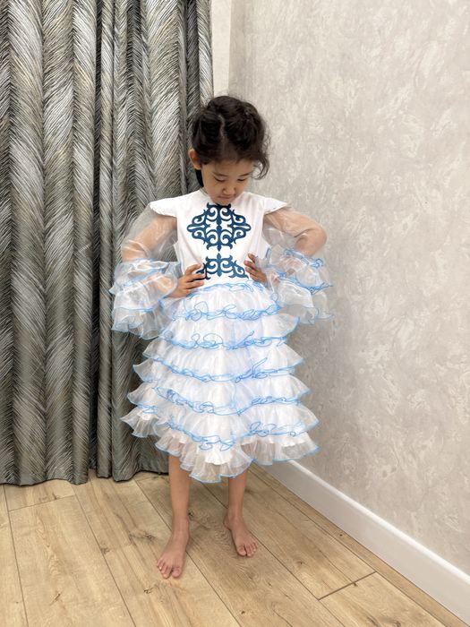 Национальное казахское платье для девочки