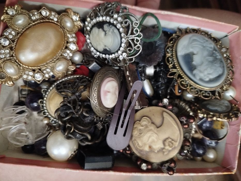 Разная бижутерия