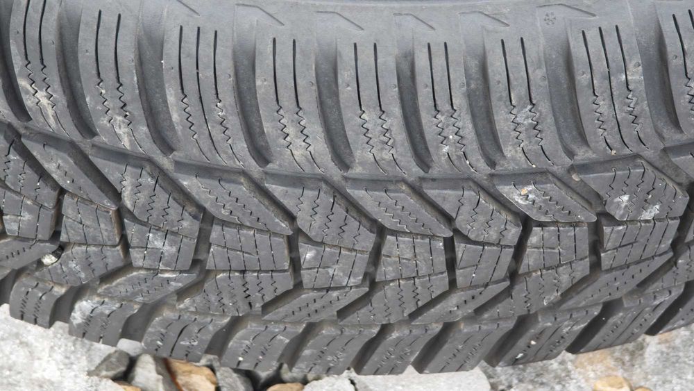 Лизинг TBi 17''Cr-v 225 65 17 Джанти+Зимни Hankook DOT1524 Honda