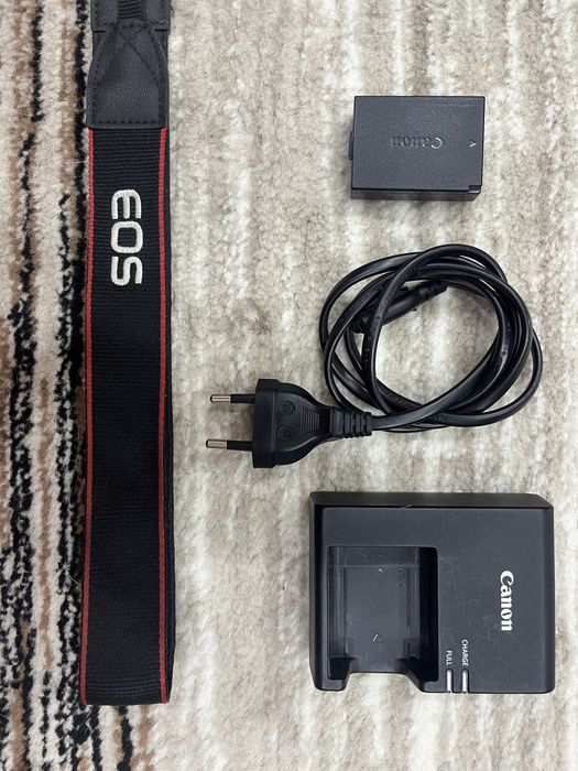 Фотоаппарат Canon