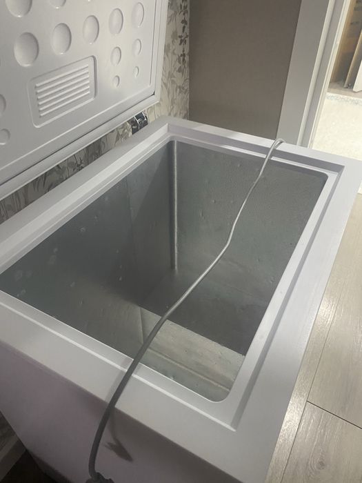 Продам морозилью камеру