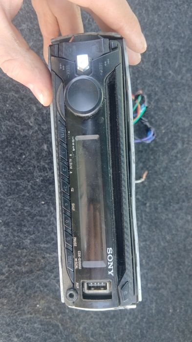 Продам магнитолу