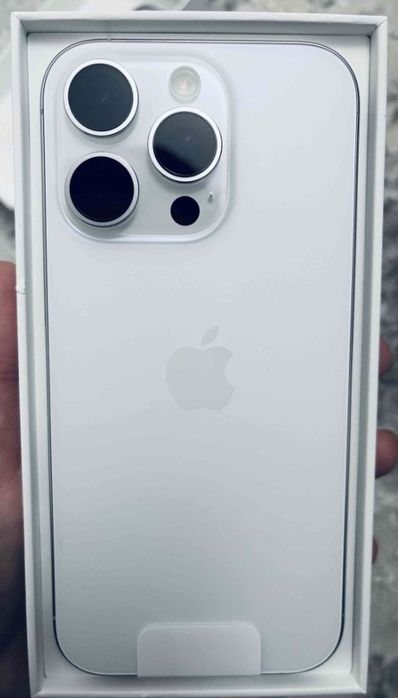 Айфон 16 pro на 256