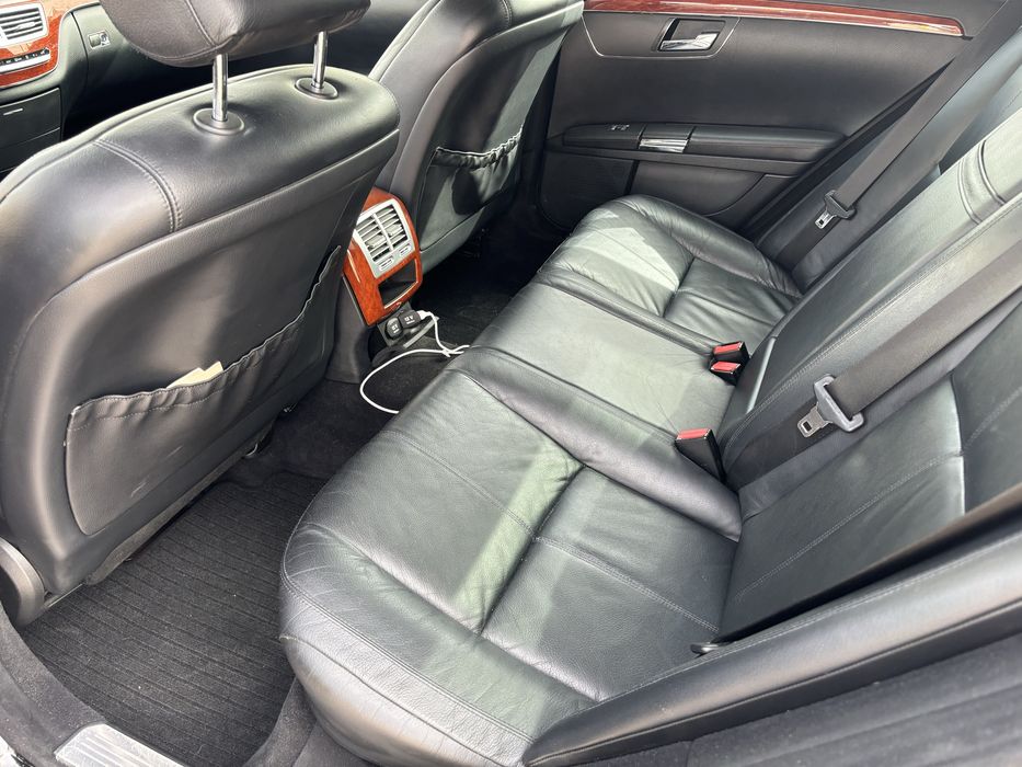 Vand schimb mercedes s