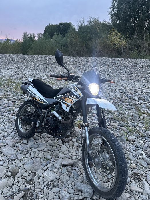 racer panther 200