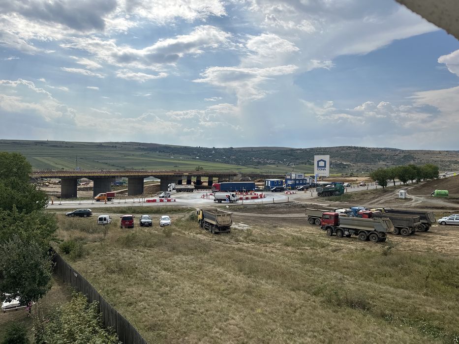 Casa si gradina 5600 mp Tureni