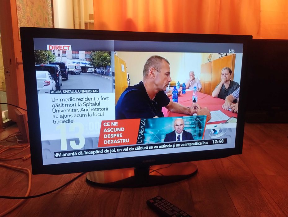 Televizor LCD Samsung 81 cm diagonala