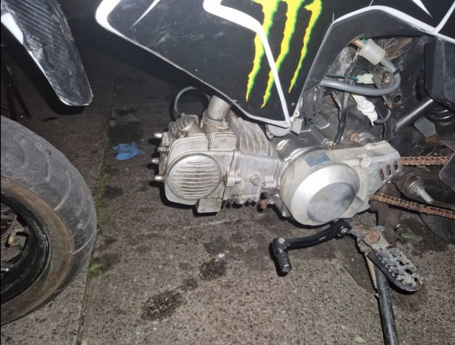 Cross stomp 140cc super moto