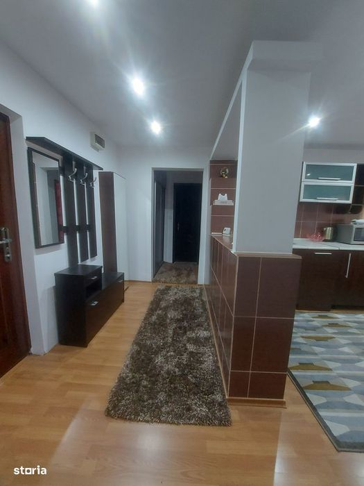 Închiriere apartament 2 camere, zona CFR Targoviste