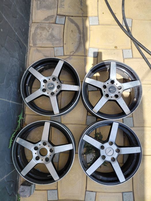 Продам литые диски r16