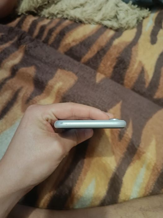 Iphone xr прлдажа