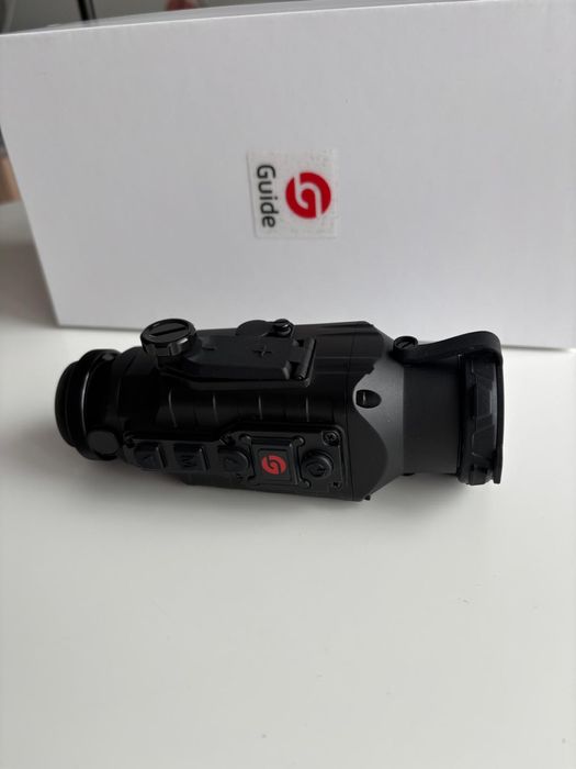 Cameră termică clip-on Guide TA425