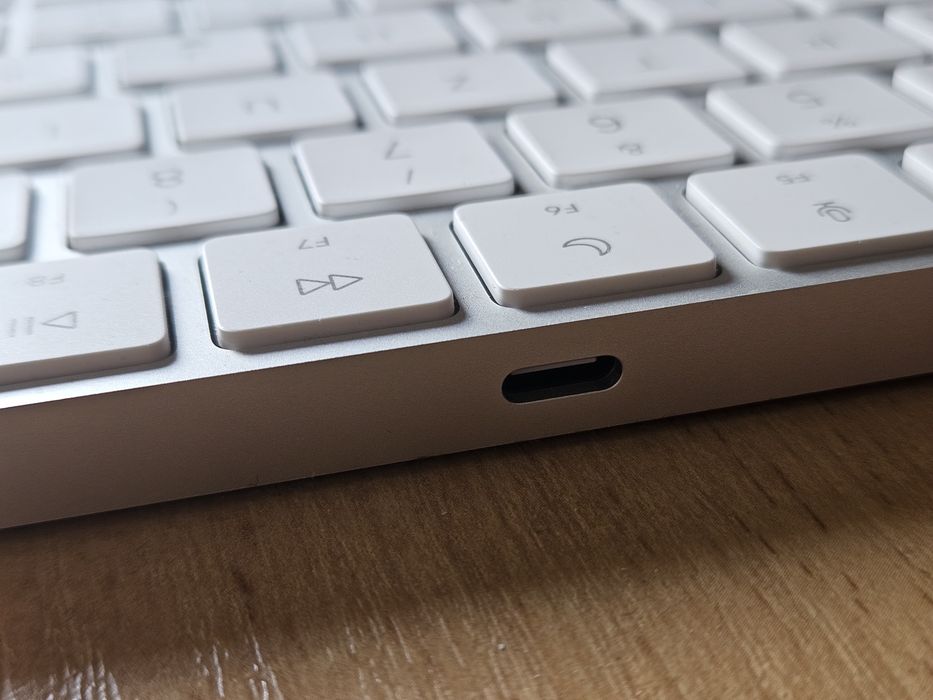 Оригинална Apple Magic Keyboard (USB-C) Немска подредба