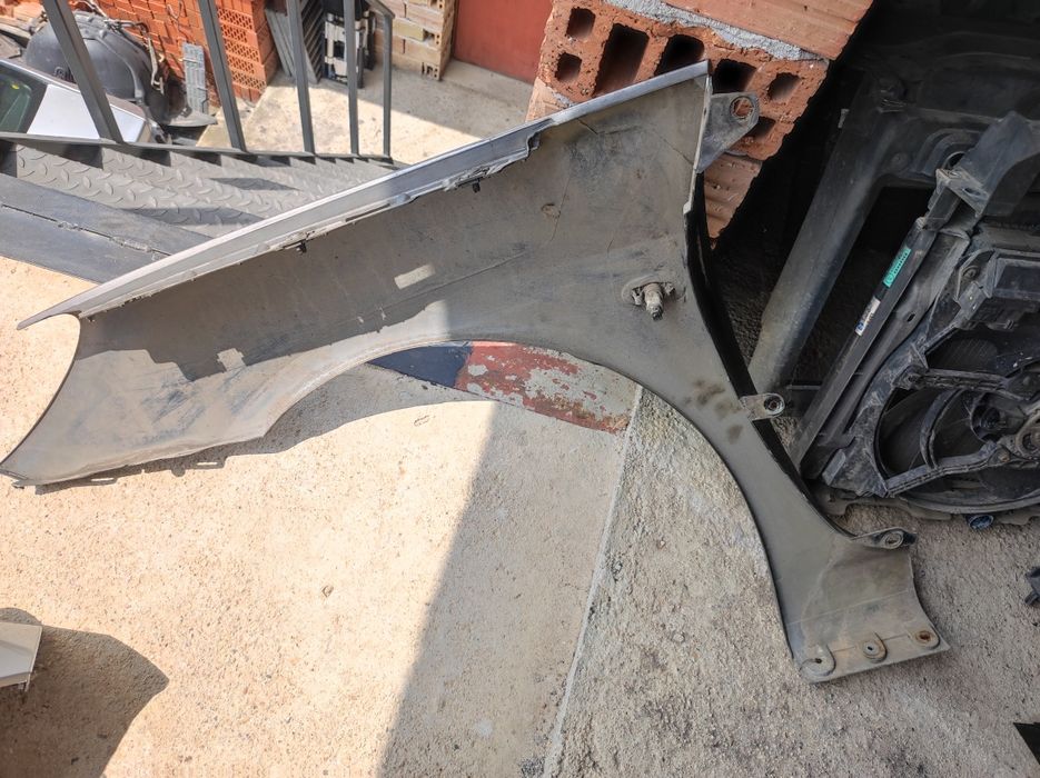 Десен калник за Пежо-307(преди фейслифта).