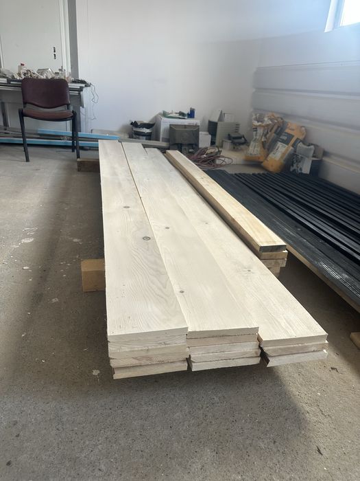 Cherestea Rasinoase Grinzi Capriori Dulap Sipca