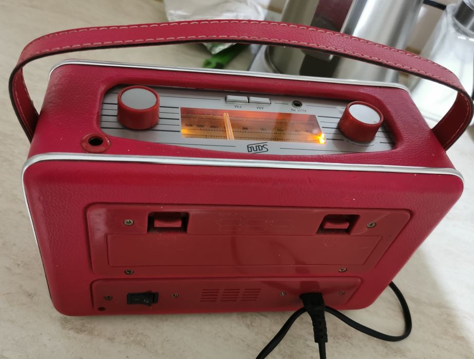 Radio retro vintage Nostalgia AM/FM 88-108 MHz aux in