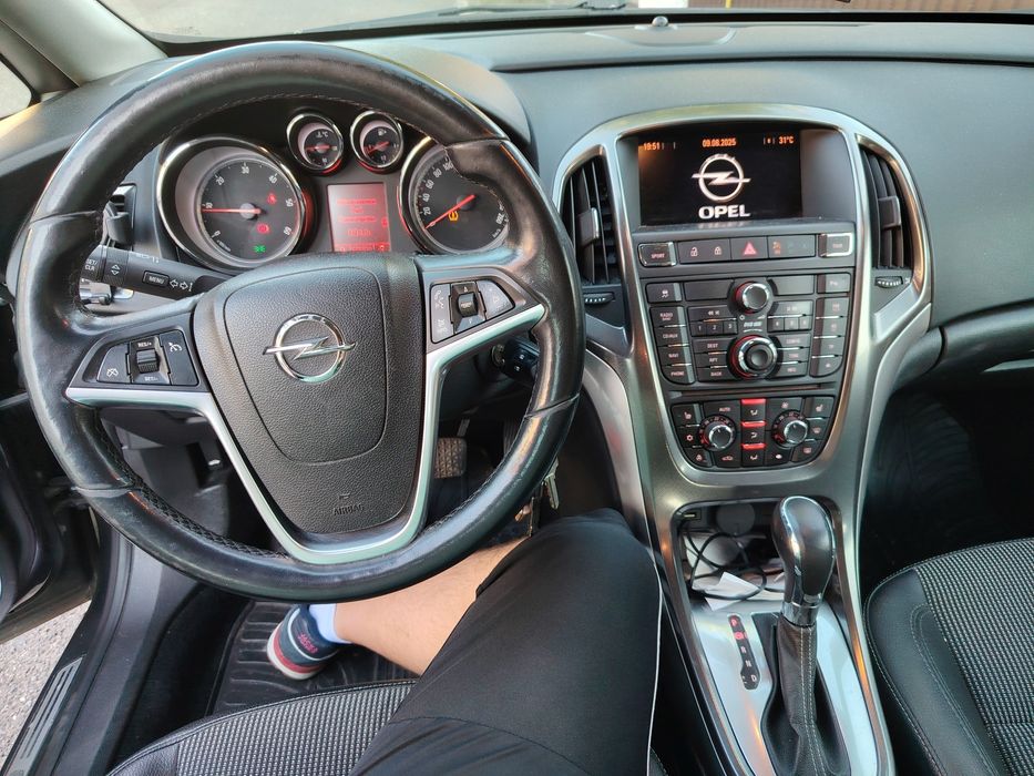 Opel Astra sports tourer stare impecabila