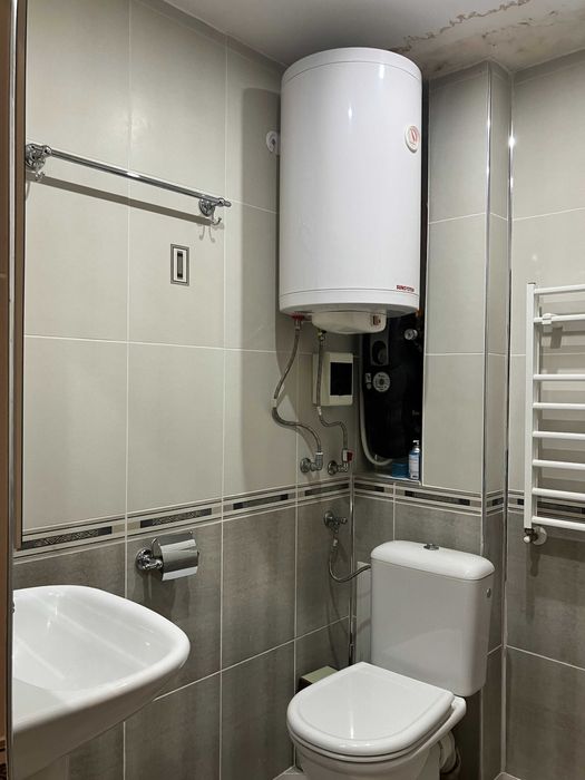 Продава се Двустаен апартамент в Варна, Базар Левски - 63 кв.м за 2008 €/кв.м - Снимка #14