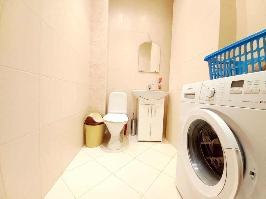 Дава се под наем Двустаен апартамент в София, Люлин 5 - 80 кв.м за 400 € - Снимка #2