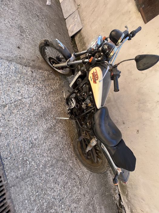 Chopper Aprilia RedRose