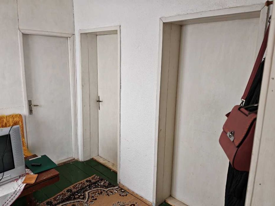 продавам къща в с.Борима, община Троян